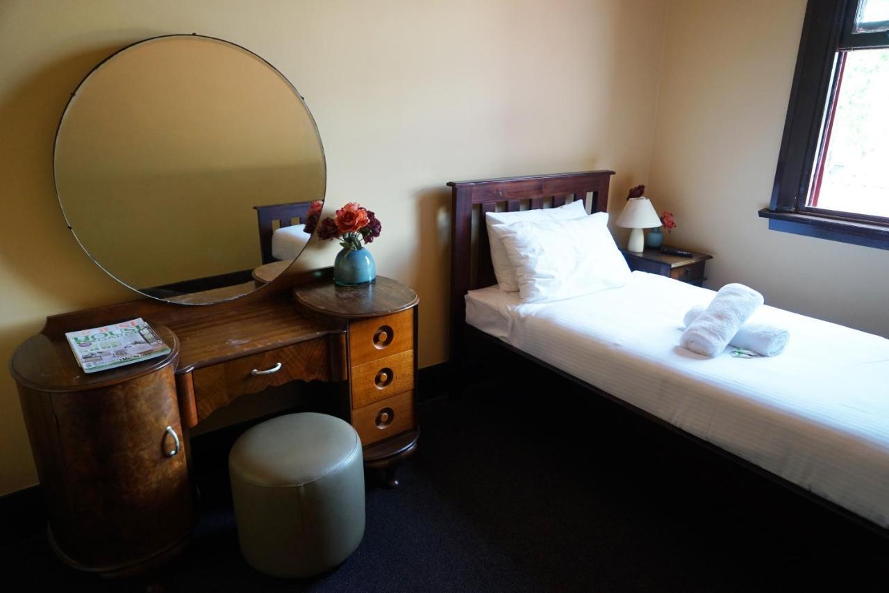 Sir Joseph Banks Hotel Cité de Cité de Sydney Extérieur photo